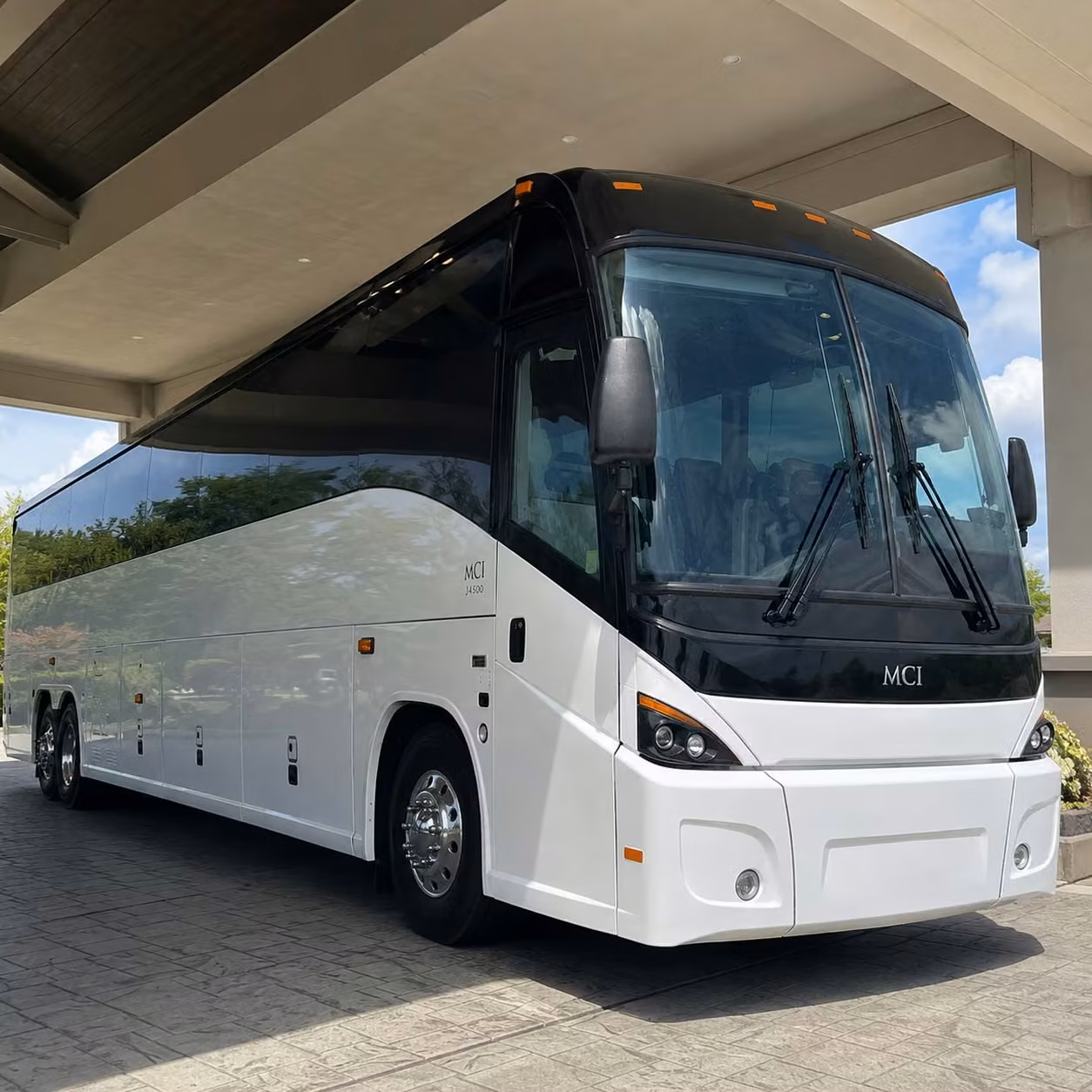 cross town commuter routes that connect glendale employees from across the west valley