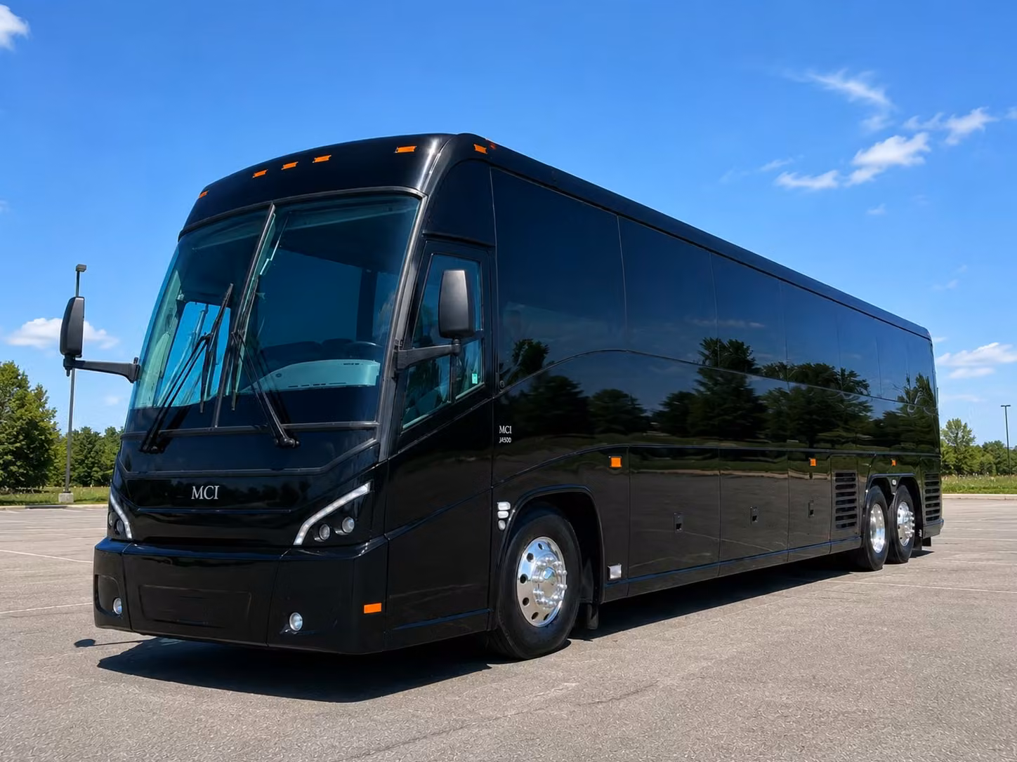 field trip bus rentals to the arizona science center and phoenix zoo for glendale students