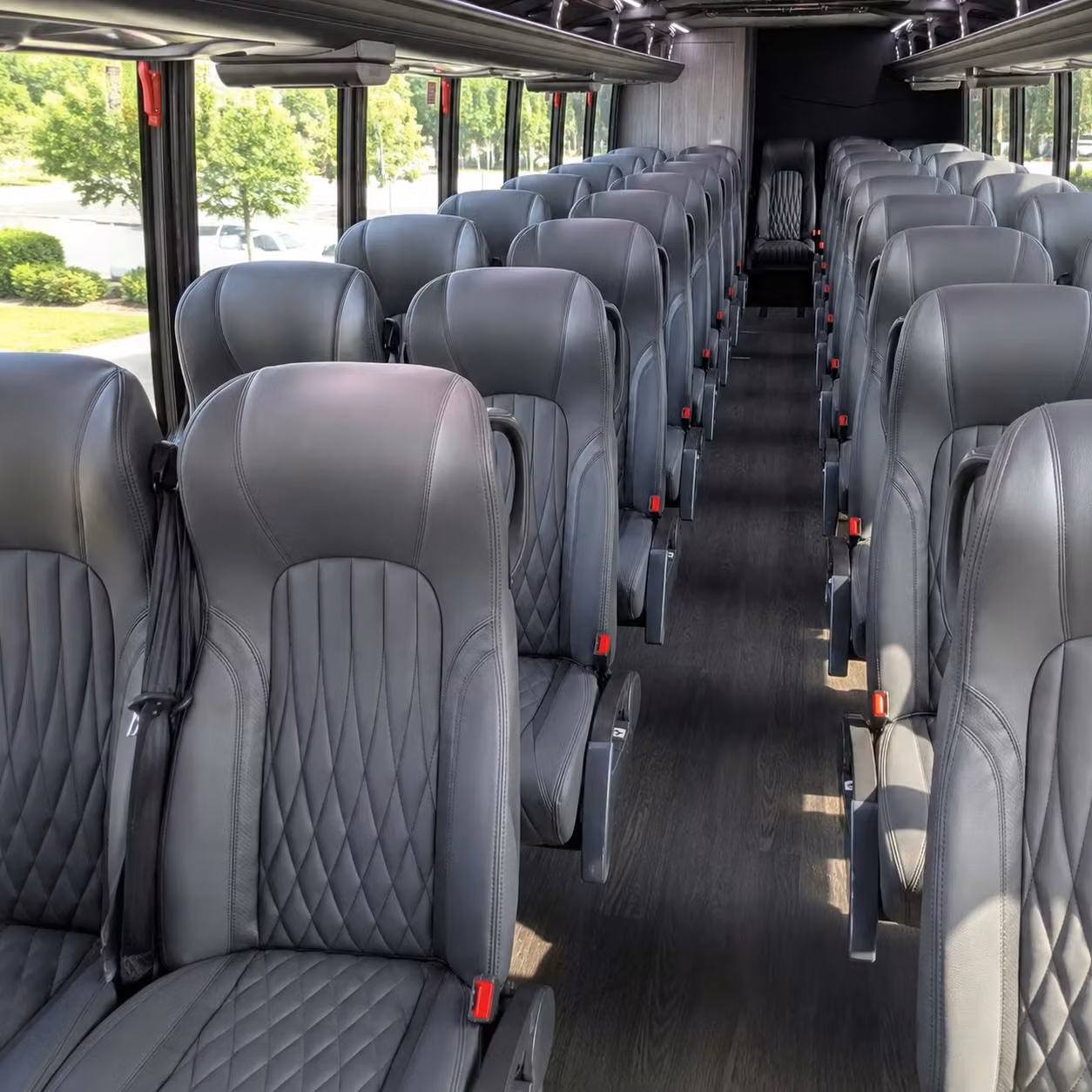 glendale 28 passenger minibus rental