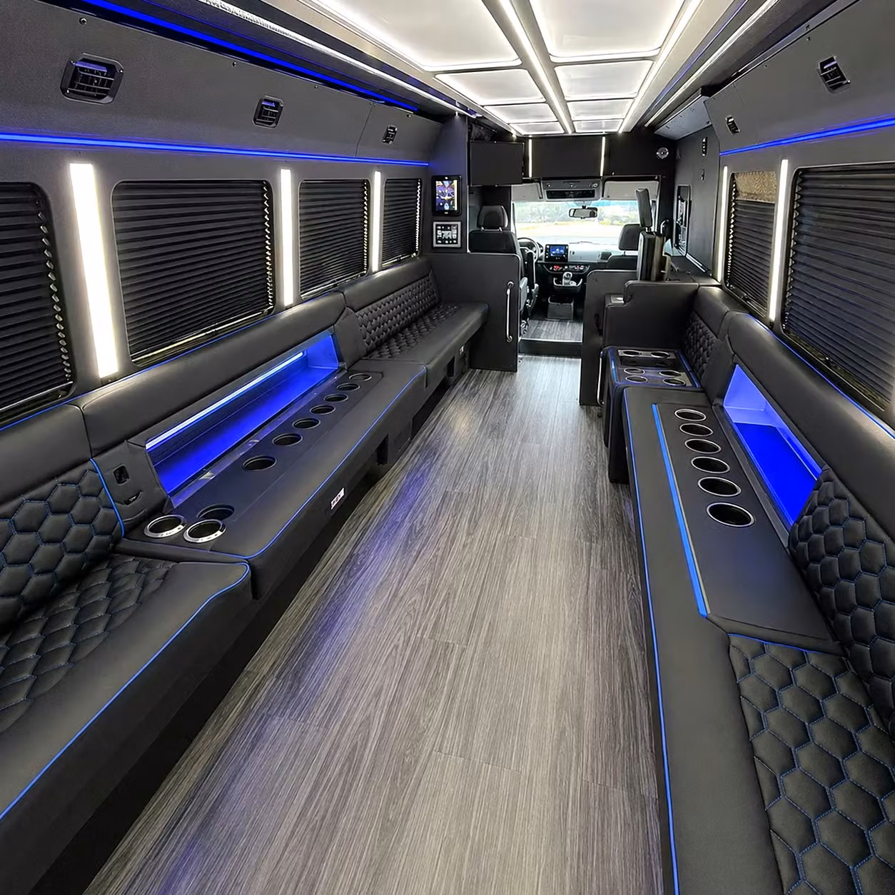 glendale party buses for prom night at desert diamond arena and beyond