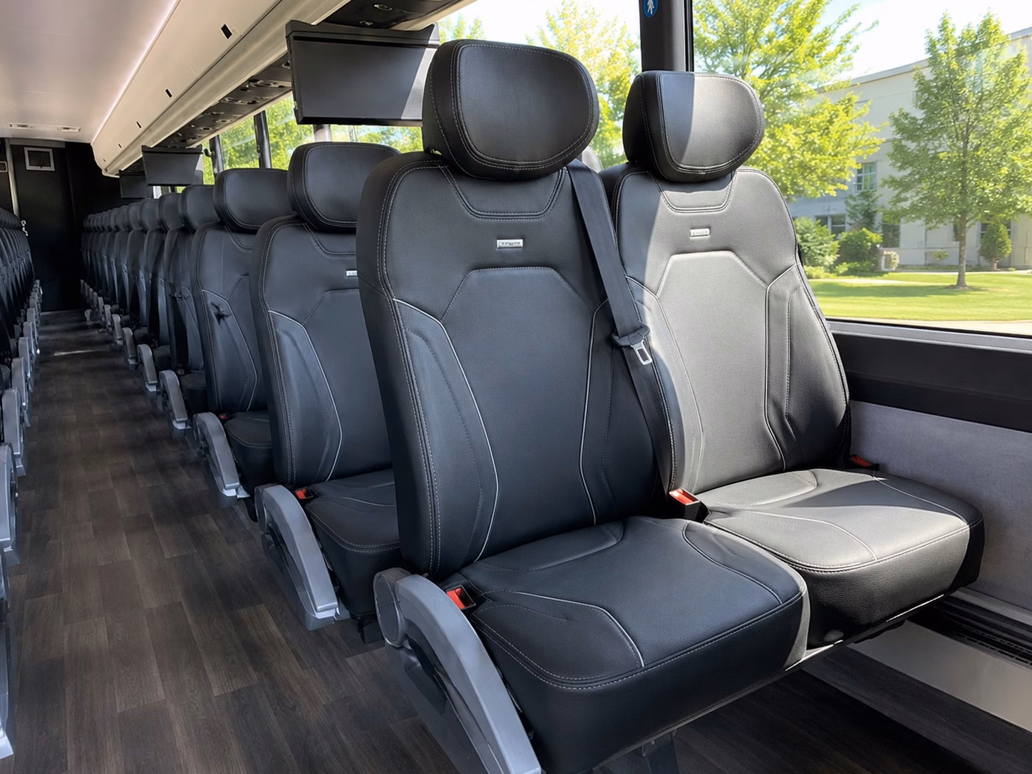 multi venue concert nights and west valley music crawls glendale charter bus rentals